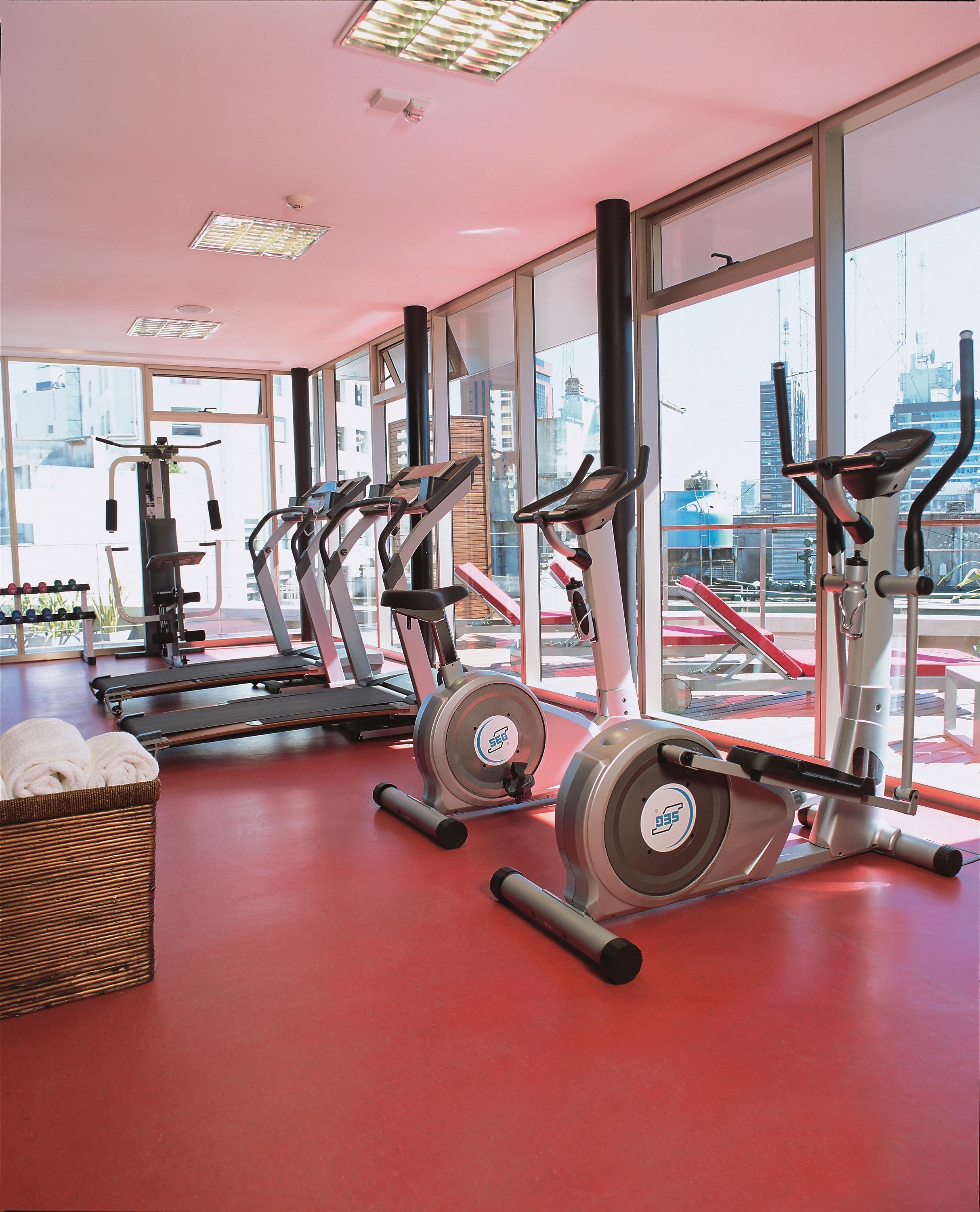 725 Continental Hotel Буенос-Айрес Екстер'єр фото A gym